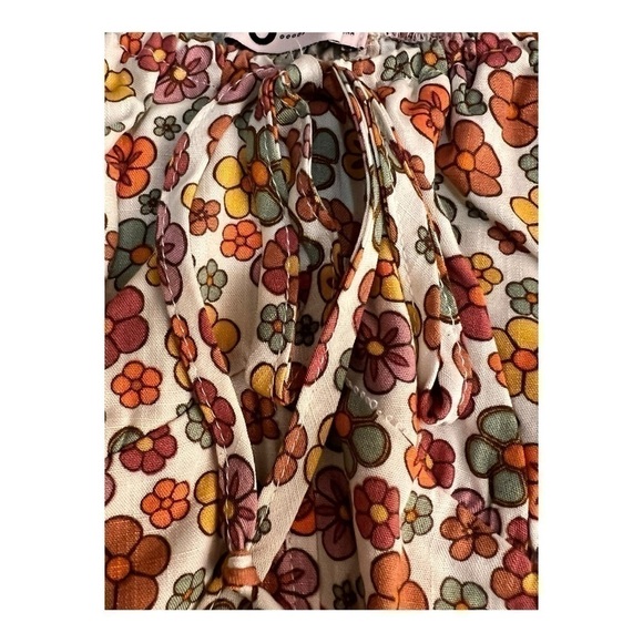 NWT SO Off/On Shoulder Stretchy Crop Top Multi Color Flower Pattern Size S - Picture 11 of 13